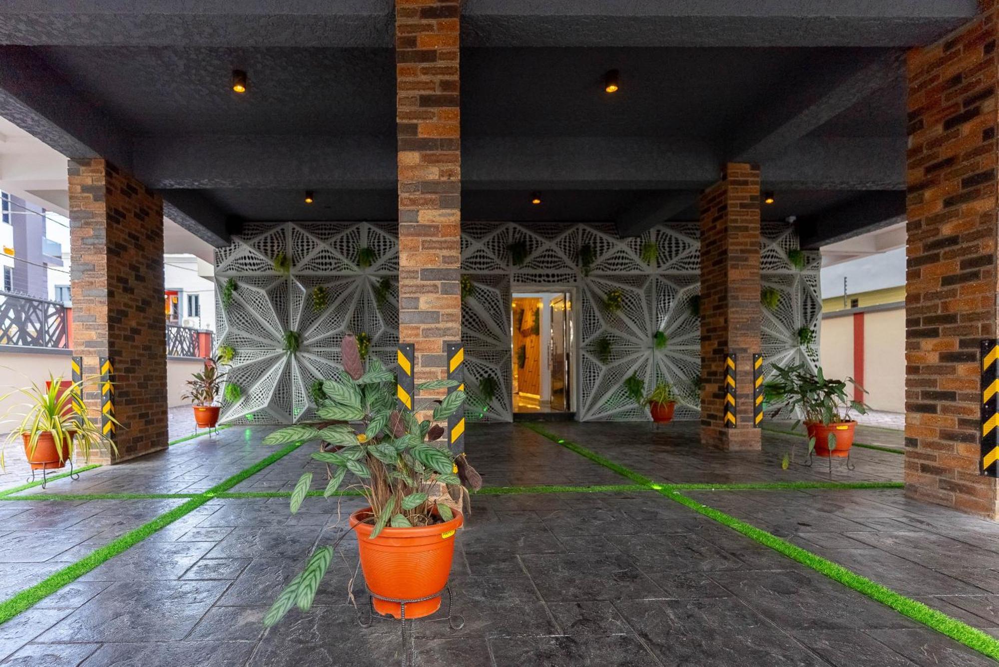 God'S Touch Apartments Remi Fani Kayode Gra. Ikeja Exterior photo